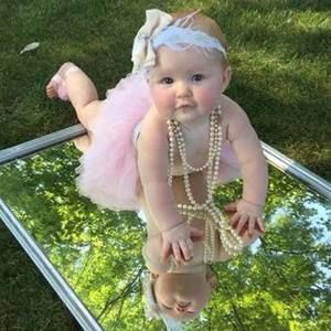 Meet your Posher, Cassandra